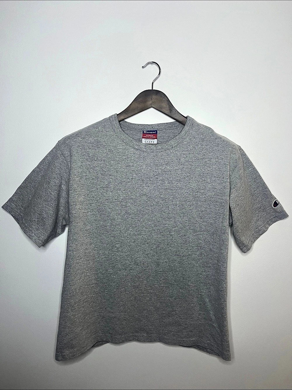 Champion Heritage Jersey T-Shirt Gray Short Sleeve Tee 
Size Small